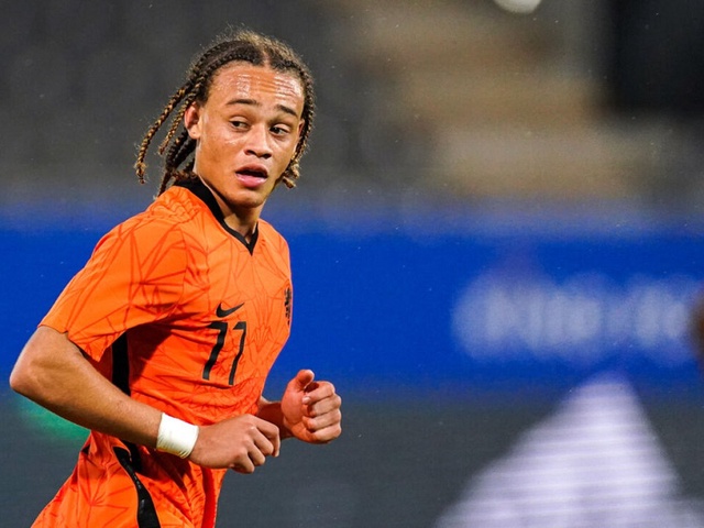 Tuyển Hà Lan triệu tập tài năng Simons vào đội hình dự World Cup 2022