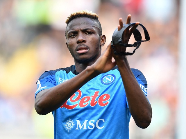 Napoli nhận tin xấu về Osimhen trước đại chiến với AC Milan