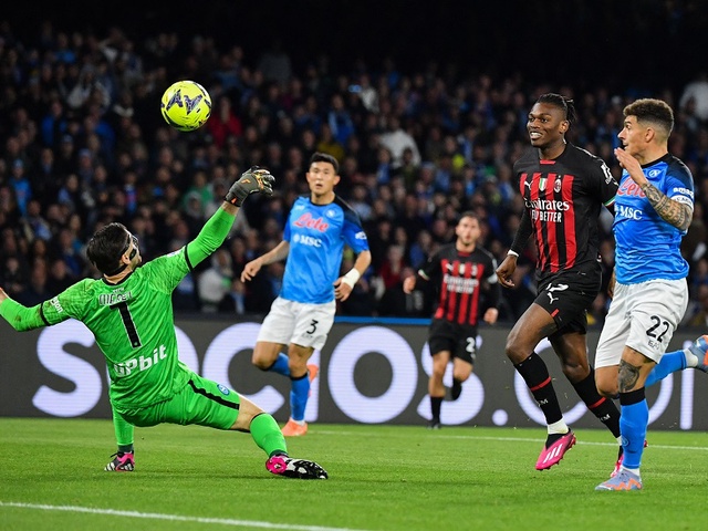 AC Milan vùi dập Napoli trong trận đấu hay nhất năm 2023
