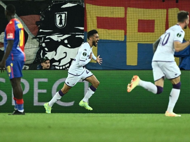 Fiorentina vào chung kết Conference League nhờ bàn thắng ở phút… 129