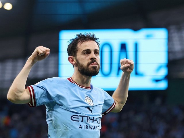 Đội hình ra sân dự kiến Man City vs Chelsea: Mahrez thay thế Bernardo