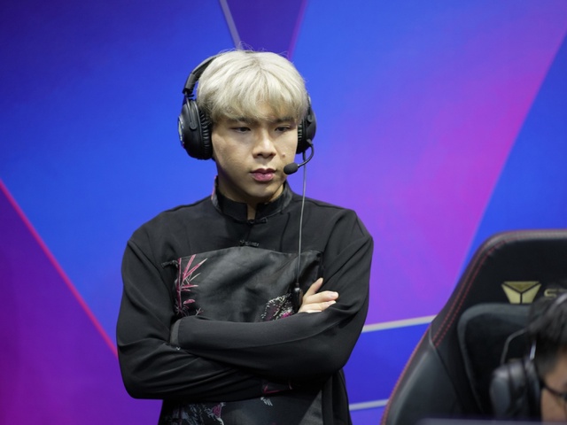 Drama LMHT: SBTC Esports và HLV Ren chia tay sau hàng loạt mâu thuẫn