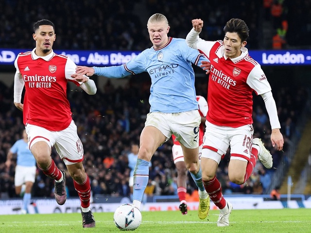 Man City đã ngược dòng giành chức vô địch như thế nào?