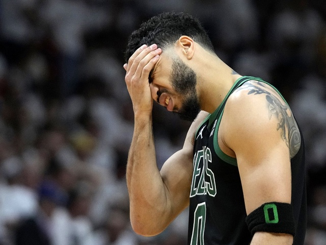 Huỷ diệt Boston, Miami Heat thắng trận thứ ba liên tiếp tại chung kết miền Đông