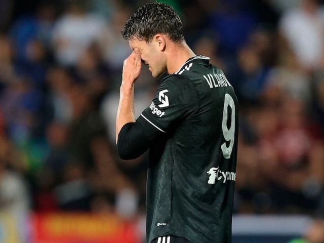 Kịch bản thần kỳ để Juventus dự Champions League sau khi bị trừ 10 điểm
