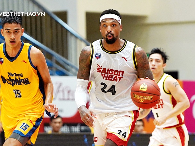 Dominique Tham ngồi ngoài cổ vũ, Nha Trang Dolphins gục ngã trước ĐKVĐ Saigon Heat