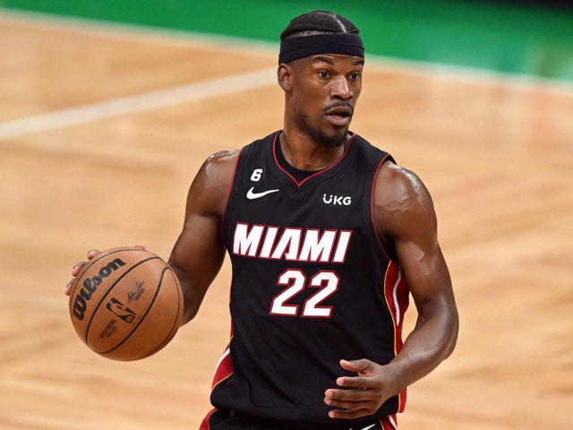 Jimmy Butler tuyên bố vô cùng mạnh miệng dù vừa thua cả Game 4 lẫn Game 5