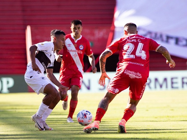 Nhận định Argentinos Juniors vs Platense: Đánh mất phong độ