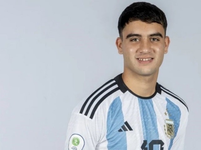 Argentina gọi thêm một cầu thủ từ châu Âu cho chuyến du đấu châu Á