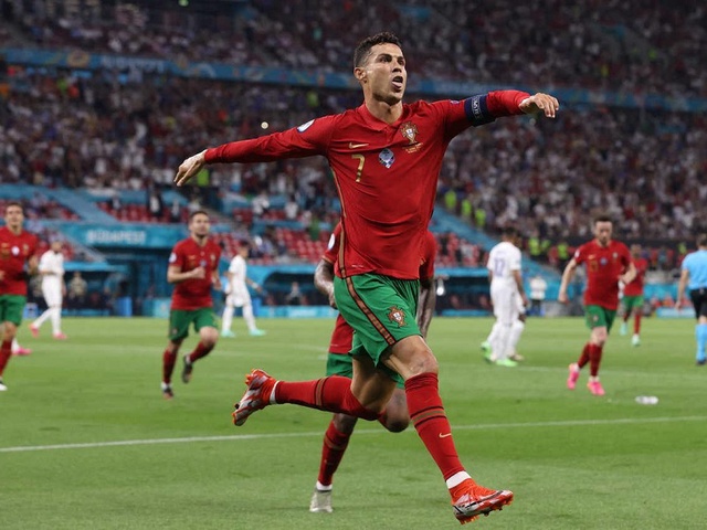 Danh sách tuyển Bồ Đào Nha và Ronaldo với cơ hội cán mốc 200 trận
