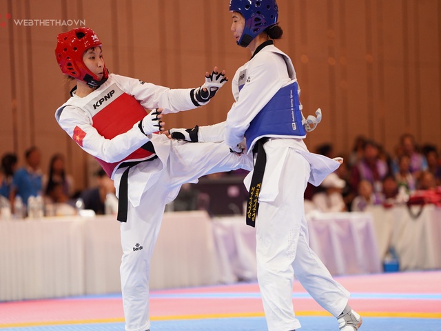 Giải Taekwondo vô địch thế giới 2023: Ánh Ngân dừng bước, đợi Kim Tuyền xuất trận