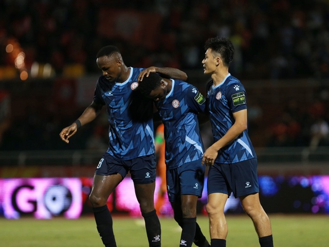 Thua đậm TPHCM, CLB Đà Nẵng ngụp lặn đáy bảng xếp hạng V.League 2023