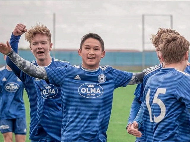 HLV Troussier gây sốc: Triệu tập cầu thủ Việt kiều U18 CH Czech lên U23 Việt Nam
