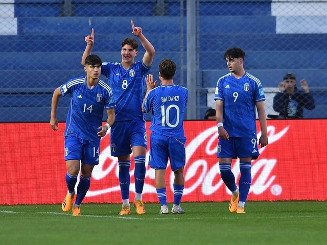 Italia sẽ tranh vé vào chung kết giải U20 thế giới đêm nay