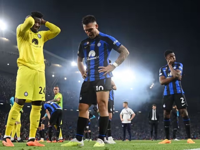 Lautaro Martinez trả giá cho sự ích kỷ ở trận chung kết Champions League