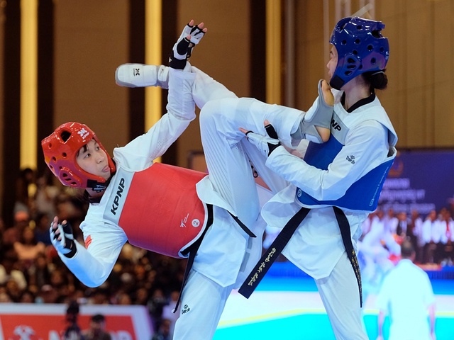 Trương Thị Kim Tuyền dừng bước khó tin ở giải World Grand Prix, sau khi vào tứ kết giải Taekwondo vô địch thế giới