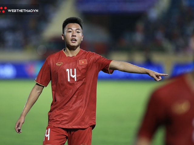 HLV Phan Thanh Hùng: “Đã thấy tín hiệu khởi sắc ở cầu thủ trẻ Việt Nam”