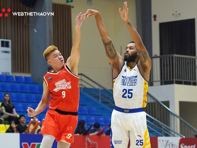 Áp đảo hoàn toàn Danang Dragons, Ho Chi Minh City Wings tìm lại cảm giác chiến thắng