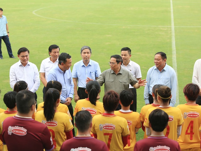Thủ tướng Phạm Minh Chính: “Đội tuyển nữ Việt Nam lọt vào VCK World Cup đã là tự hào”