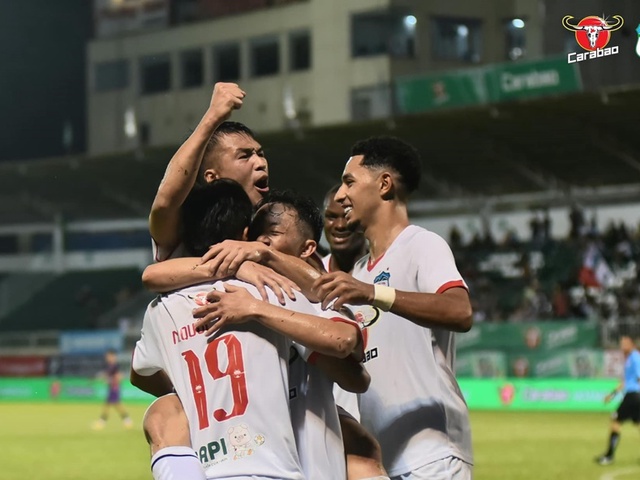 Sao trẻ U23 Việt Nam Quốc Việt ghi bàn phút 90, HAGL nhấn chìm Bình Dương vào khủng hoảng