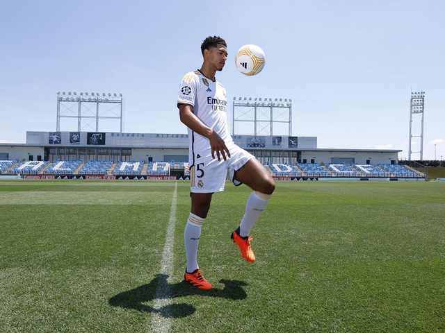 Đội hình Real Madrid 2023/2024: Danh sách, số áo cầu thủ chi tiết