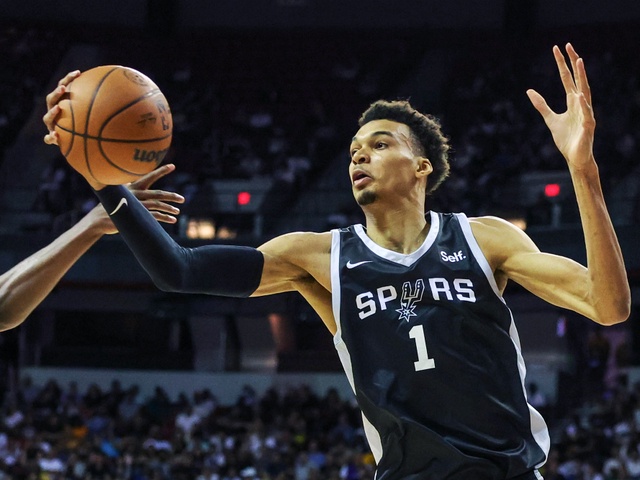 Victor Wembanyama lấy lại phong độ, chơi công thủ toàn diện trước Portland Trail Blazers