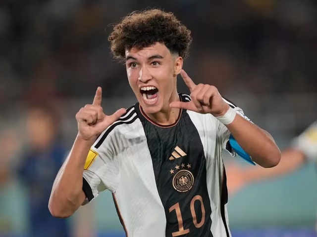 Noah Darvich, ngôi sao đang lên của Barcelona vô địch U17 thế giới là ai?