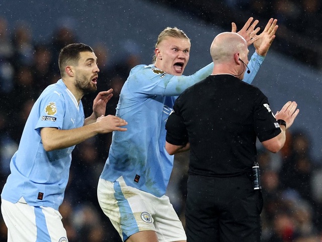 Vì sao Haaland nổi cơn thịnh nộ sau khi Man City tuột mất cơ hội ghi bàn?