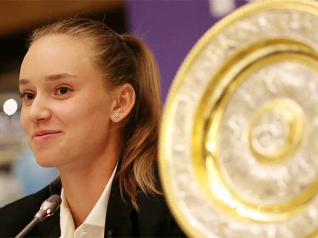 Elena Rybakina được tưởng thưởng lẫn công kích sau khi vô địch giải tennis Wimbledon 2022