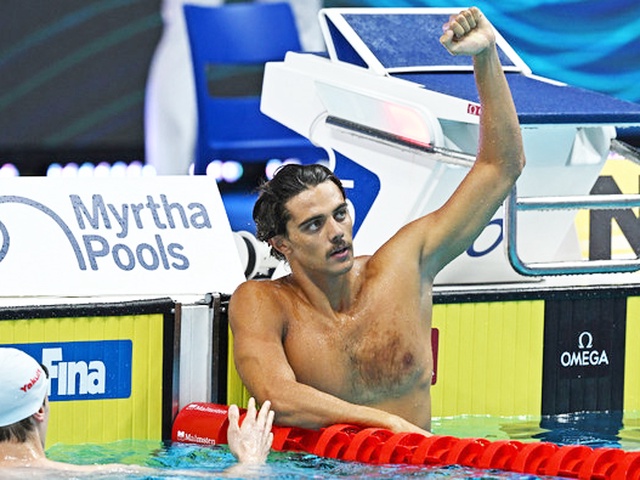 Chàng trai Ý lập kỷ lục thế giới đầu tiên tại giải bơi thế giới 2022