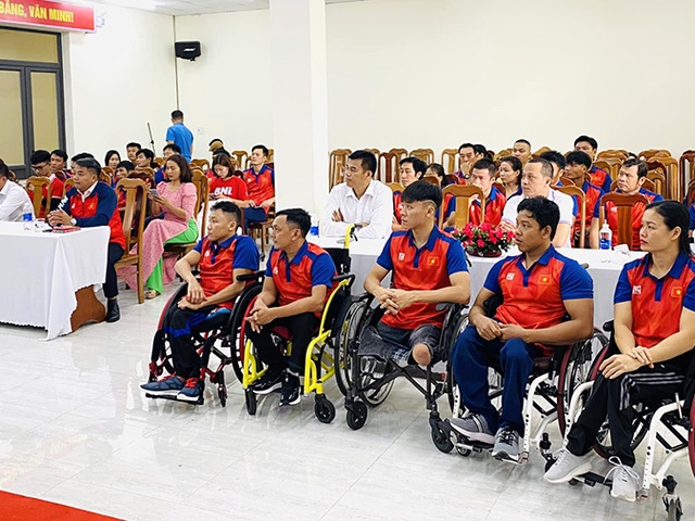 Tuyển bơi người khuyết tật Việt Nam không đặt nặng chỉ tiêu vàng ở PARA Games 12