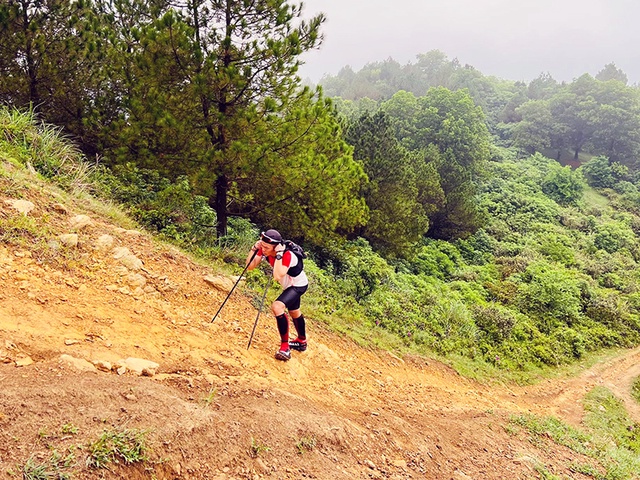 Cung đường mới 160km cực khó của giải chạy siêu địa hình Sa Pa khiến cộng đồng “dậy sóng”