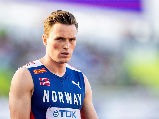 Kỷ lục gia thế giới Karsten Warholm thua sốc ở nội dung 400m rào nam
