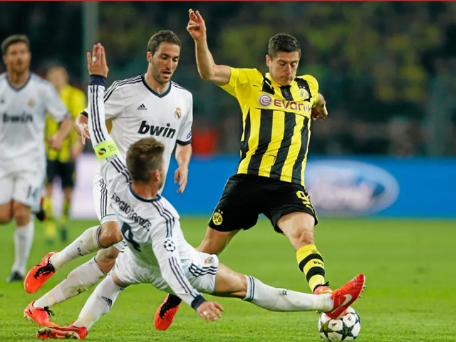 Real Madrid vs Barca: Lewandowski ra mắt Siêu kinh điển và cơn ác mộng cho “Kền kền trắng”