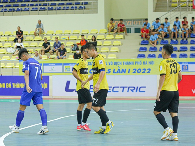 Minh Quang Auto FC lên ngôi vô địch giải futsal thành phố Hà Nội 2022