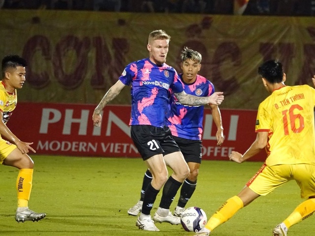 Đá hỏng penalty, Sài Gòn bị cắt mạch 4 trận bất bại