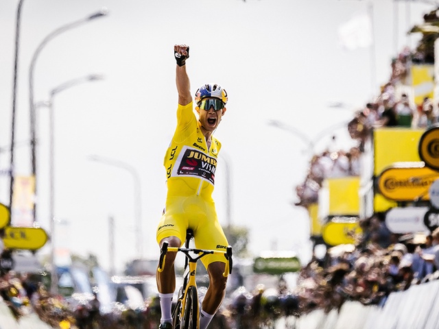 Sau 3 chặng về nhì cay đắng, tay đua Bỉ chiến thắng chặng 4 Tour de France 2022