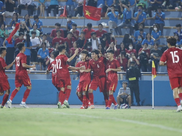 Nhấn chìm U17 Nepal, U17 Việt Nam có lợi thế cực lớn trước khi đối đầu U17 Thái Lan