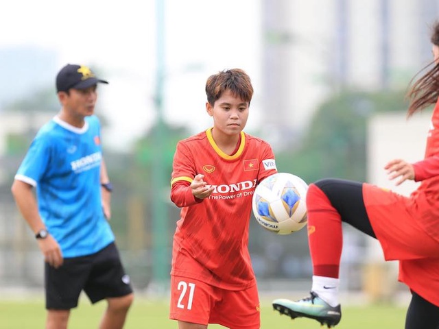Tuyển thủ nữ Việt Nam mong mỏi kiếm 1 điểm ở World Cup 2023
