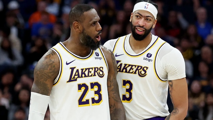 Lo ngại LeBron James và Anthony Davis quá tải sau Olympic, HLV Los Angeles Lakers nói gì?