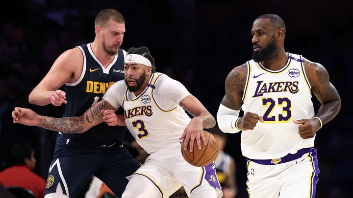 Anthony Davis lại bị Jokic "bỏ túi", Los Angeles Lakers thua muối mặt Denver Nuggets trên sân nhà