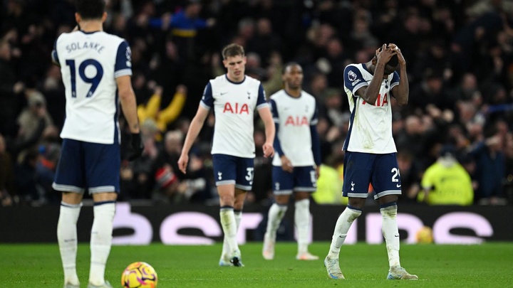 Dự đoán Rangers vs Tottenham, 3h00 ngày 13/12, Europa League 2024/25