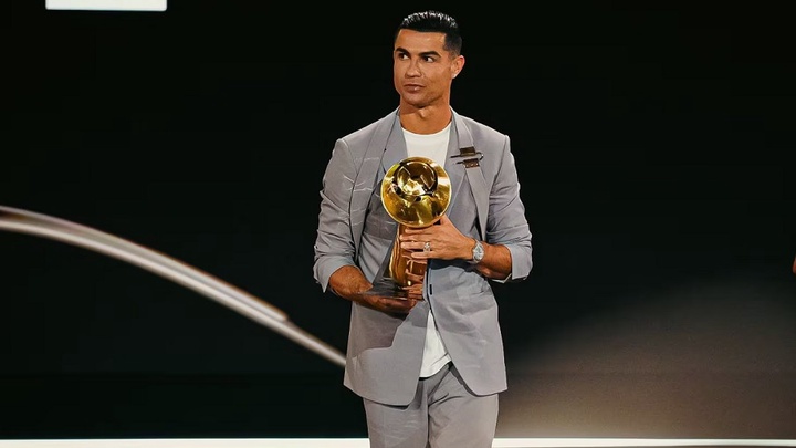 Ronaldo tự do đàm phán đội bóng mới từ ngày 1/1/2025 và đã có quyết định