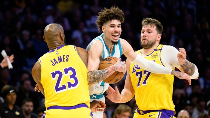 Loay hoay hậu bom tấn Luka Doncic, Los Angeles Lakers lại thua đội áp chót  trên BXH