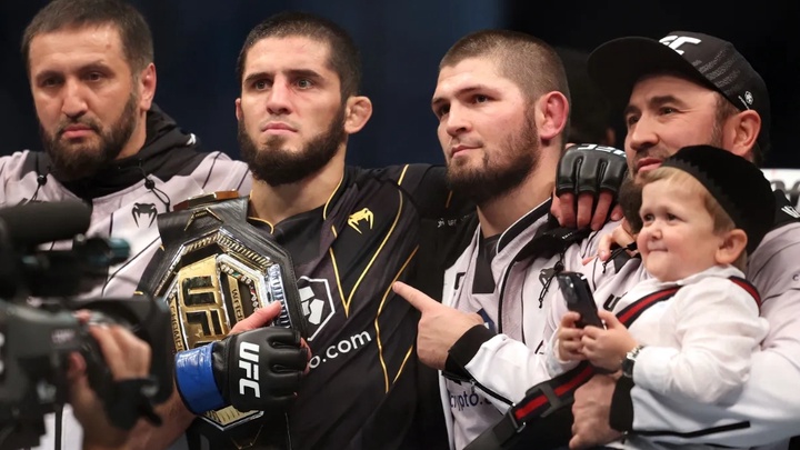 Khabib xác nhận trận siêu đấu của Islam Makhachev tại UFC 322