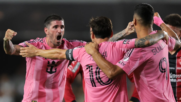 Trực tiếp Inter Miami vs LA Galaxy: Messi tái xuất bên cạnh De Paul?