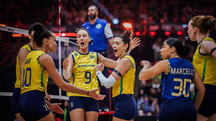 Đánh bại Nhật Bản sau 5 set, bóng chuyền nữ Brazil giành hạng 3 chung cuộc tại WCH 2025