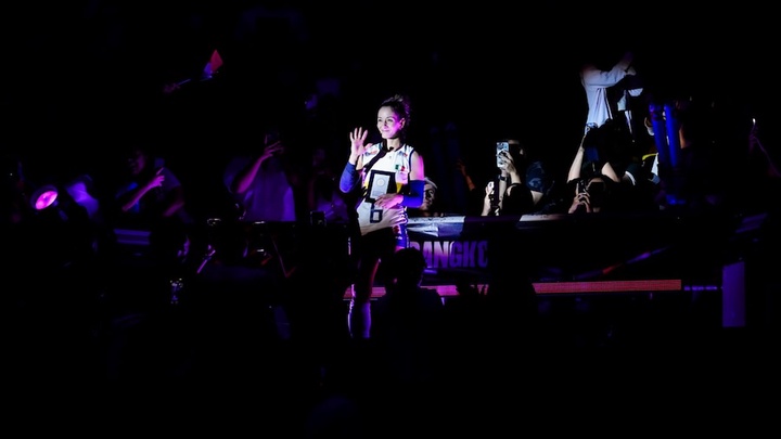 Libero số 1 bóng chuyền đương đại đưa ra quyết định bất ngờ