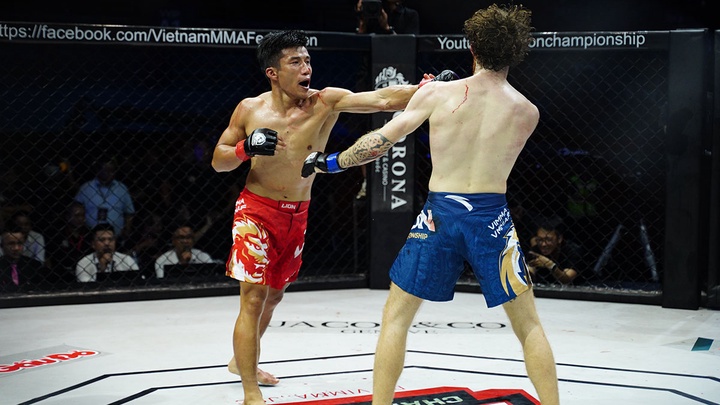 LION Championship 26: Loạt đòn "đẫm máu" khép lại đêm đấu mãn nhãn