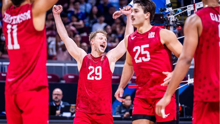 Tứ kết giải bóng chuyền vô địch thế giới: Nghẹt thở chờ đợi bất ngờ